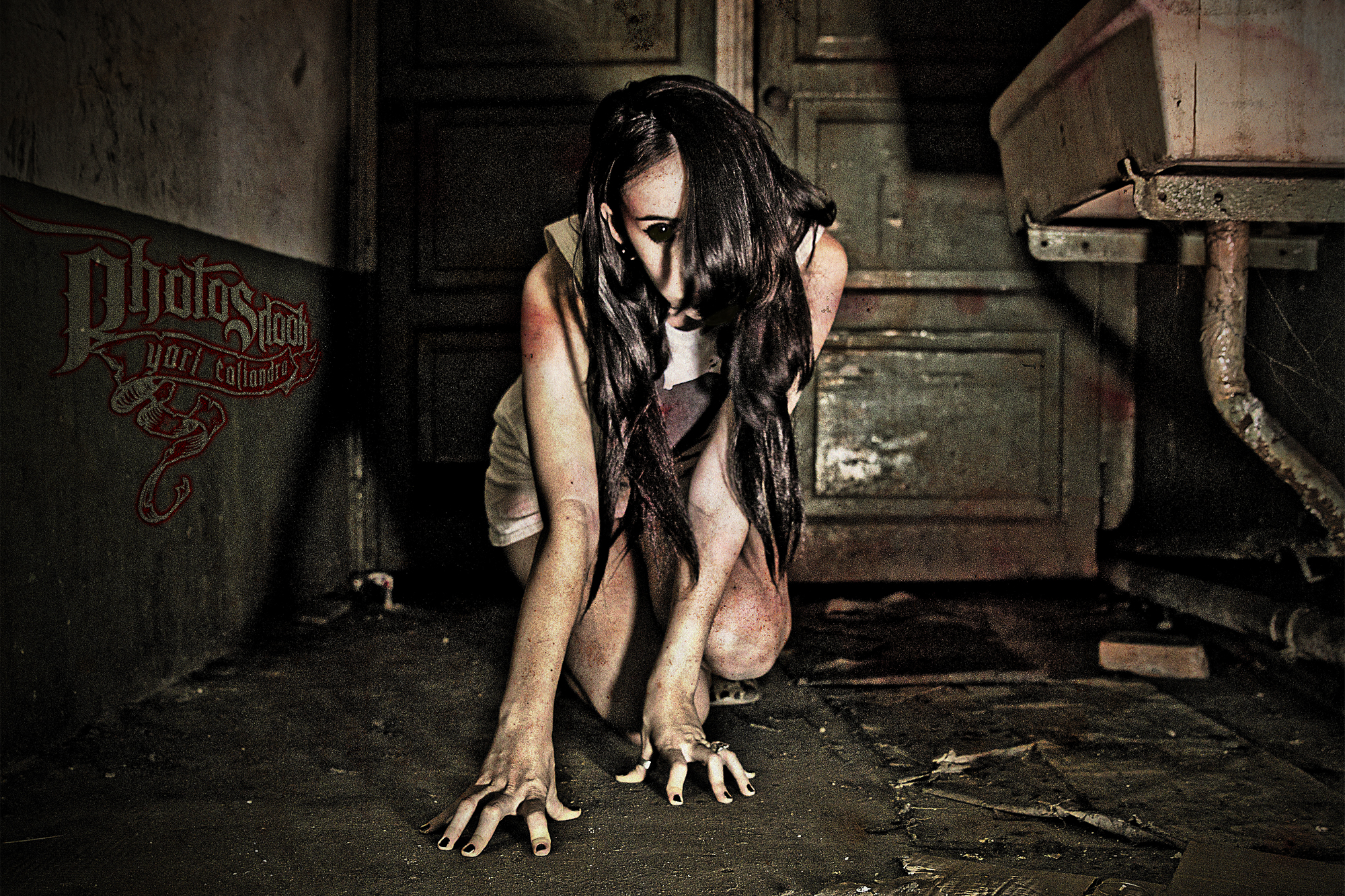 Lisa R. "The Scary Bathroom"