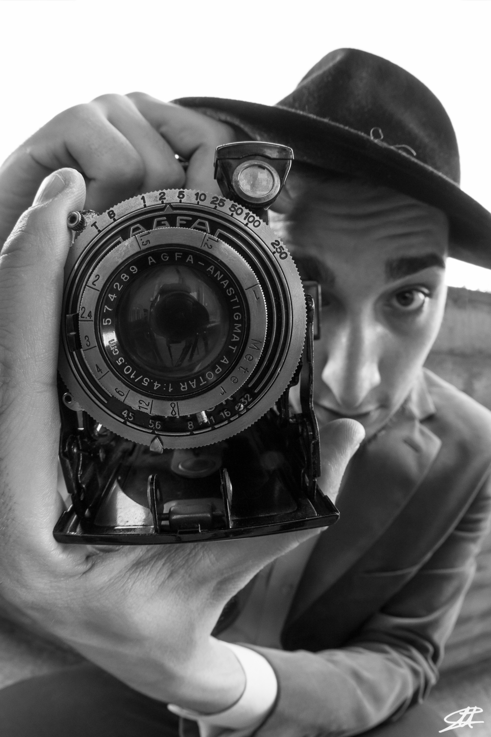 ...Ma io che ci faccio in