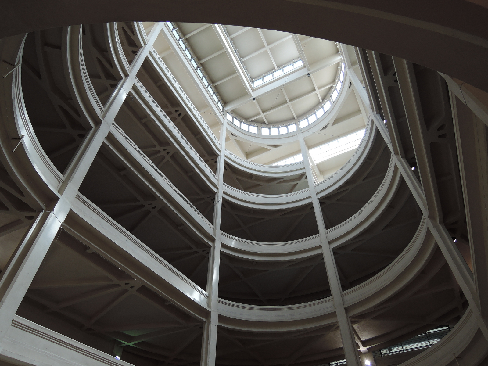 Rampa interna alla galleria del Lingotto (to)