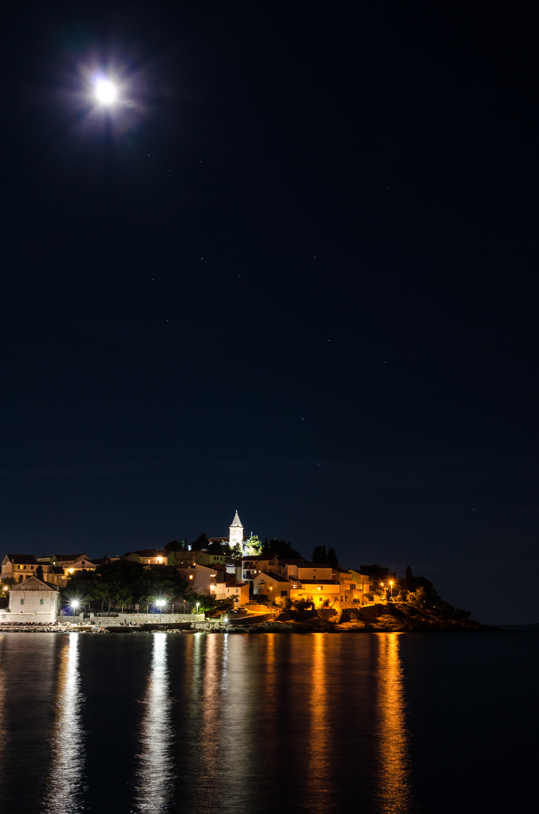 Primosten by night
