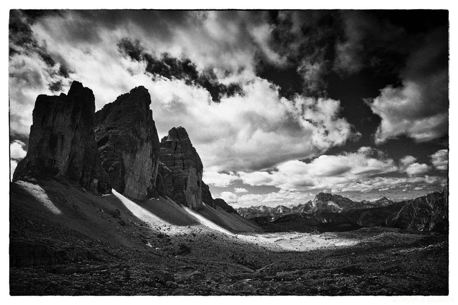 Infiltration of light between the Three Peaks