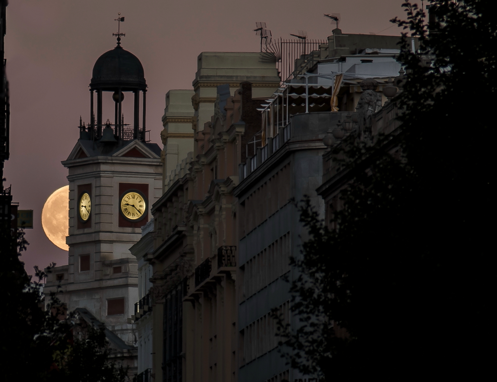 Madrid - Il giorno della Grande Luna 10 Agosto 2014