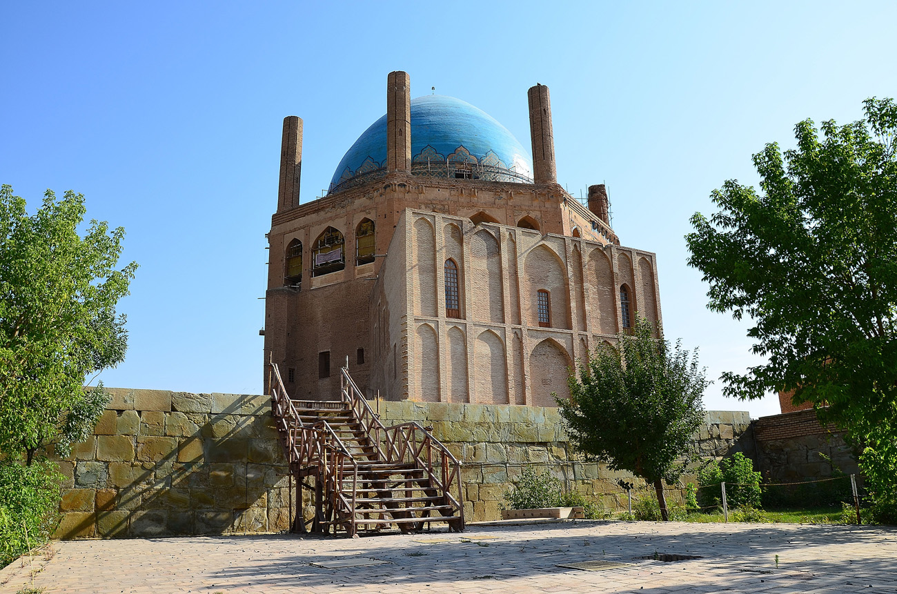 Soltanieh Dome